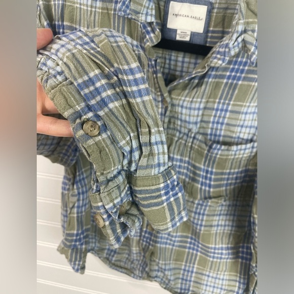 American Eagle Green & Blue Button Up Cropped Shirt Size Medium Girls EUC - Picture 6 of 10